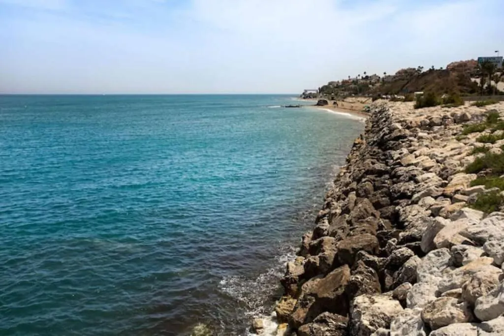 Casa rural Mijas. Cerca playa y montaña con jardín Fuengirola