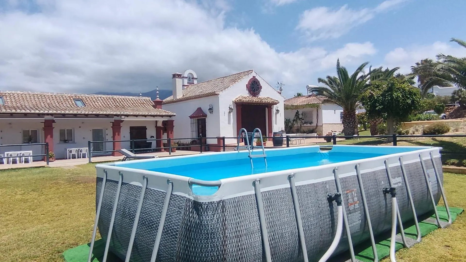 Casa rural Mijas. Cerca playa y montaña con jardín Fuengirola 0*,  España